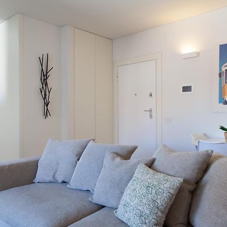 Flh Saldanha Minimalist Flat Apartment Lisbon Exterior photo